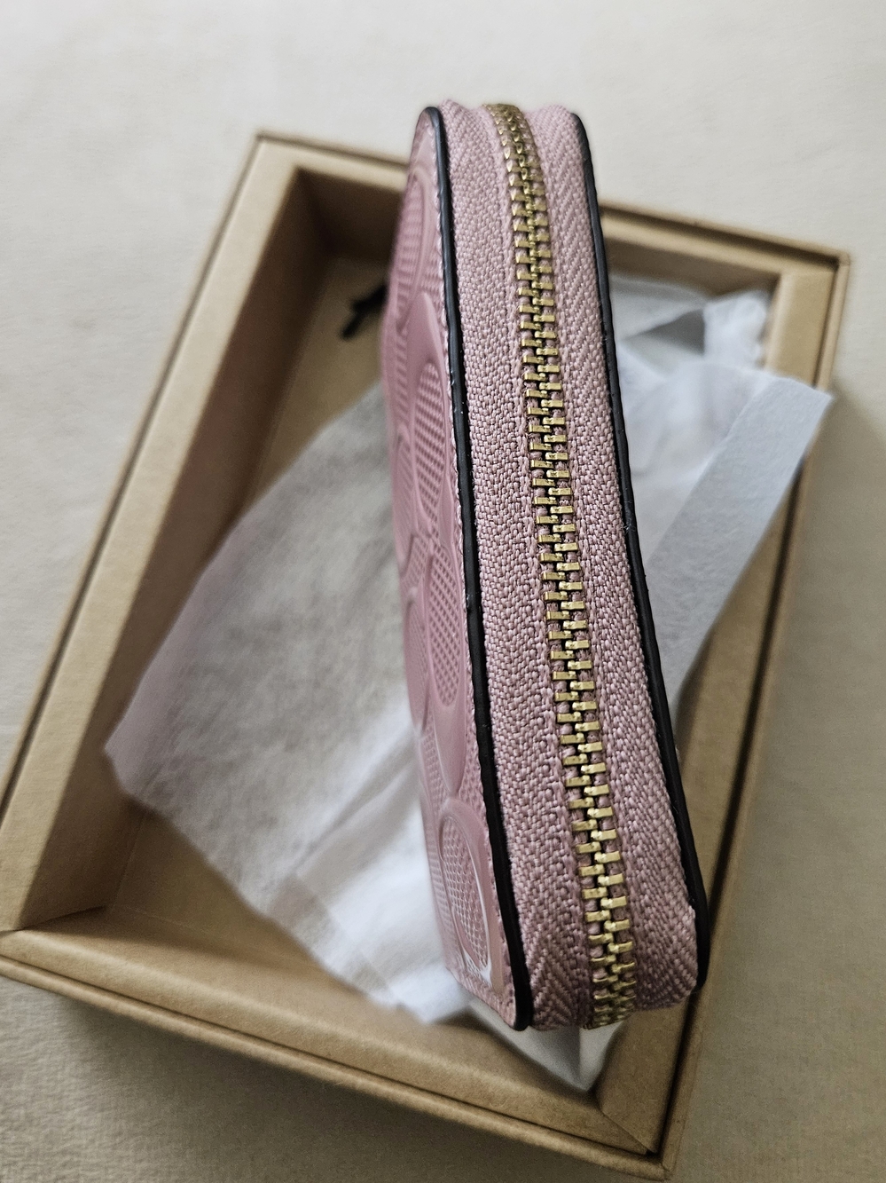 Coach Signature Embossed Essential Zip Card Case - Picture 3 of 3